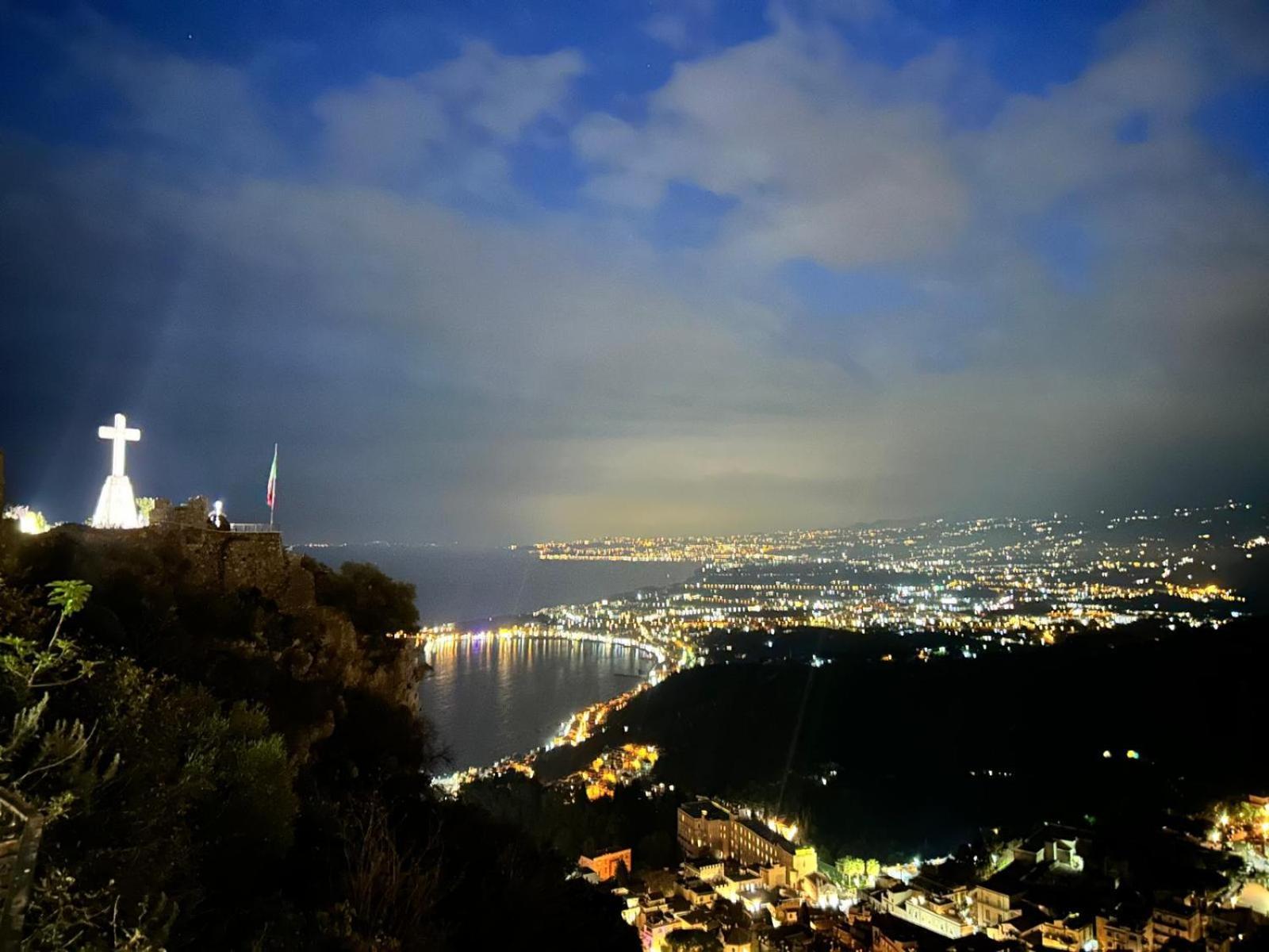 L'Host In Taormina Apartment ภายนอก รูปภาพ
